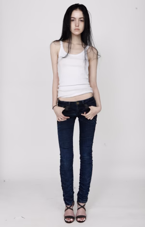 Laurie Savic - Gallery Image 6