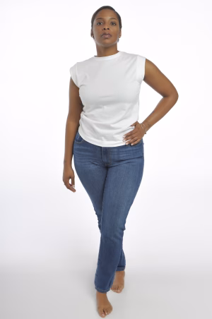 Monique Kinzer - Gallery Image 6