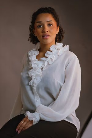 Julie Graven - Gallery Image 5