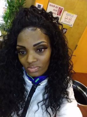 Amanda  Mason - Gallery Image 2