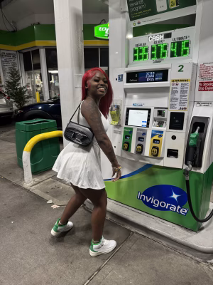 Erica Cooper - Gallery Image 1