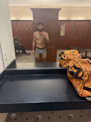 Justin Velez - Gallery Image 8