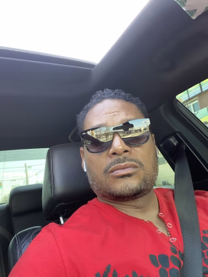 Jason Jones - Gallery Image 2