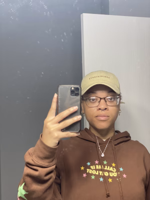 Destonee Burks - Gallery Image 6