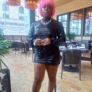 Lateshia Sanders - Gallery Image 1