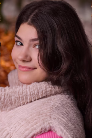 Addison Bell - Gallery Image 1