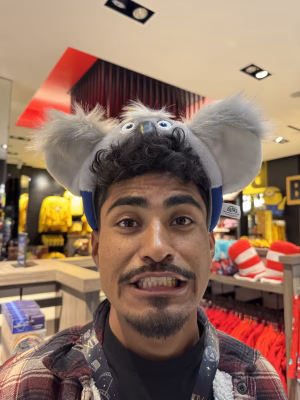 Joan Manzanares - Project Casting Gallery Image 3 Joan Manzanares - Gallery Image 3