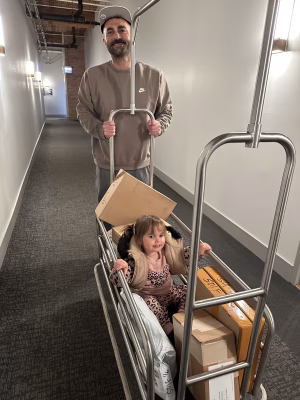 Amelia  Kia - Gallery Image 2