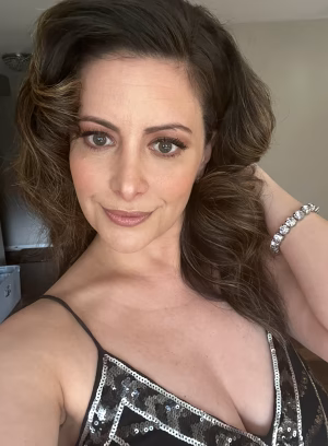 Nicole  Duzenman - Gallery Image 1