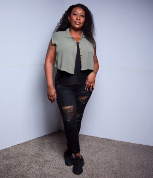 Shuntae Hunter - Gallery Image 5