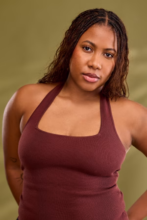 Gabi Laing - Gallery Image 1