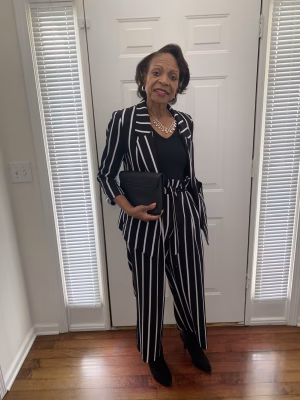 Lula Dixon - Gallery Image 10