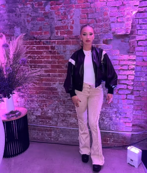 Eva-Marie Zindman - Project Casting Gallery Image 5 Eva-Marie Zindman - Gallery Image 5