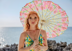 Emmy Rose  Laroche - Gallery Image 2