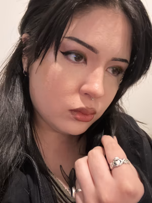 Anais Faubert - Project Casting Gallery Image 3 Anais Faubert - Gallery Image 3