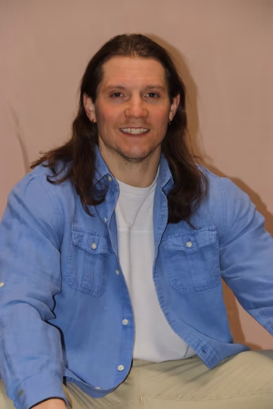 Nicholas  Kirschner - Gallery Image 1