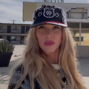 Lori Phillips - Gallery Image 2