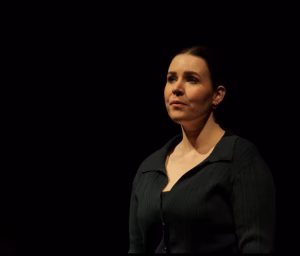 Bella Barker - Gallery Image 2