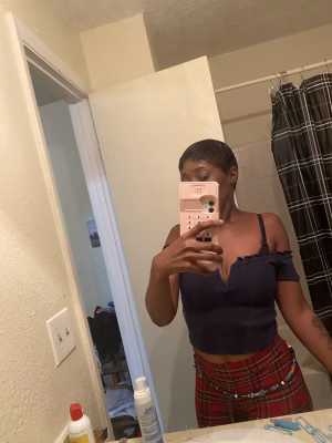 Autricia  Murkey - Gallery Image 4