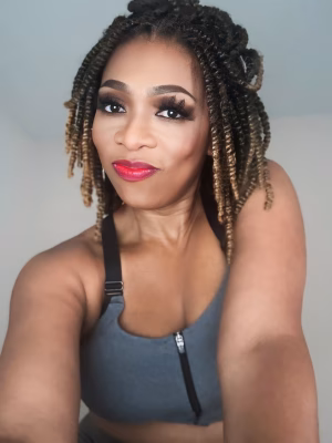 Markesha  Miller - Gallery Image 3