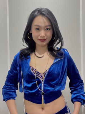 Nikki Chen - Gallery Image 6