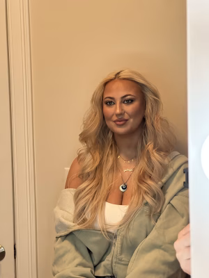 Sydney Whalen - Gallery Image 2