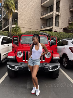 Nelie Pierre - Gallery Image 9