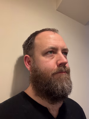 Tom Mills - Gallery Image 1