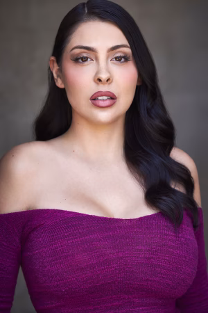 Divina Casas - Gallery Image 6