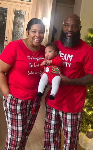 De’Zire  Holley - Gallery Image 3