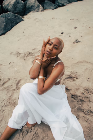 Iesha Mayers - Gallery Image 6