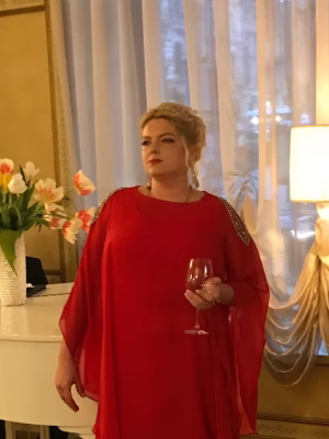 Veronika  Toma - Gallery Image 1