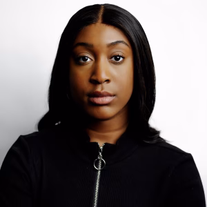 Vanessa Desroche - Gallery Image 1