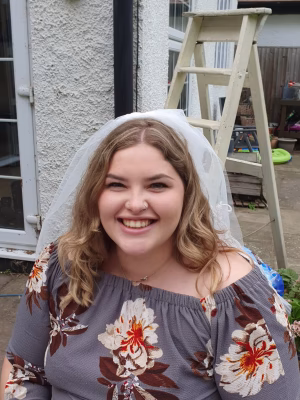 Juliette  Fox - Gallery Image 3