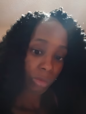 Alesha Allen - Gallery Image 2