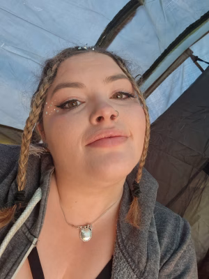 Juliette  Fox - Gallery Image 5