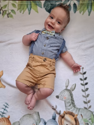 Holly  Hudson - Gallery Image 2