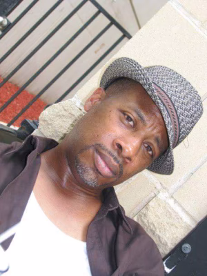 KIVU ROBINSON - Gallery Image 1