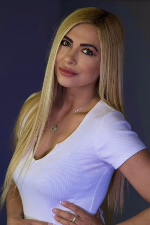 Oz Yildizhan - Gallery Image 1