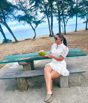 Juliana Hoyos - Gallery Image 2