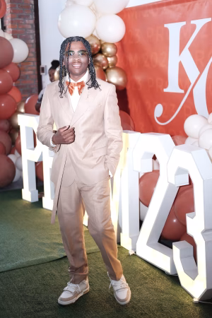 K’erre Cabaong - Gallery Image 1