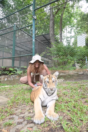 Taylor McFarland - Gallery Image 12