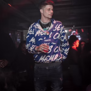 Zachary Whitehurst - Gallery Image 11