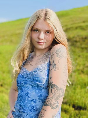 Alison Coker - Gallery Image 3