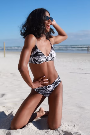 Autumn McGowan - Gallery Image 2