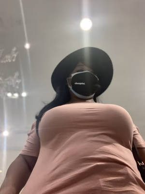 LaSandra Arnold - Gallery Image 15