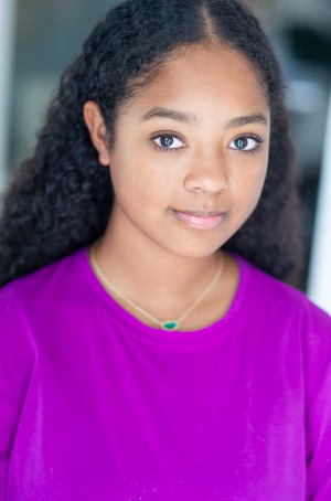 Chelsea Marks - Gallery Image 3