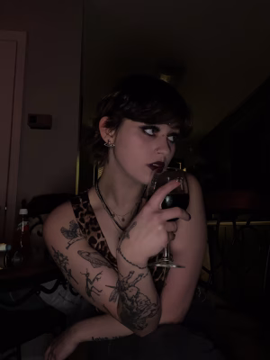 Lillian  Mundy - Gallery Image 4