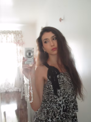 Janelle Rosales - Gallery Image 7