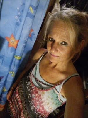 Laura  Bell - Gallery Image 6